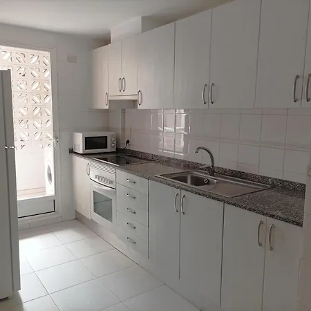 Marblau Alondras-julio Y Agosto Solo Familias Гандия