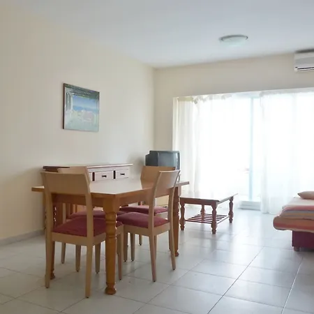 Marblau Alondras-julio Y Agosto Solo Familias Апартаменты Гандия